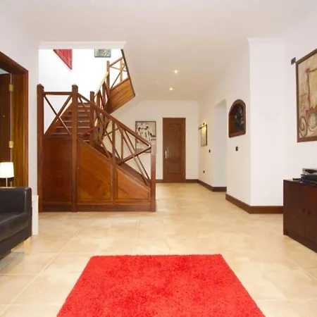 Sleeps 10 Pool Wifi *